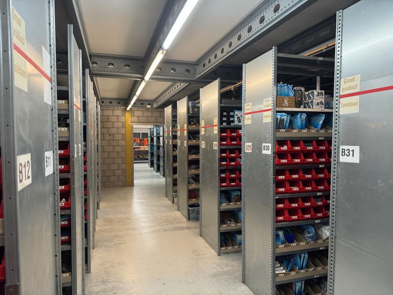 Lower warehouse floor